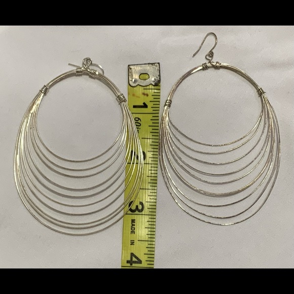 Silver hoop Earrings - Picture 3 of 3